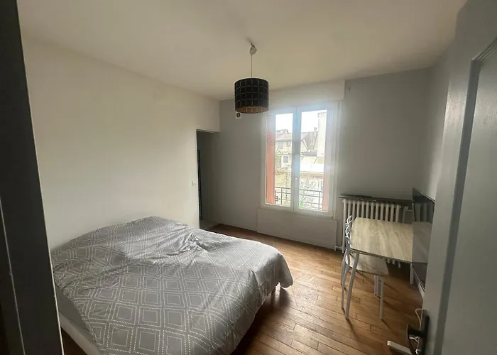 Privee Dans Maison 1 Aulnay-sous-Bois